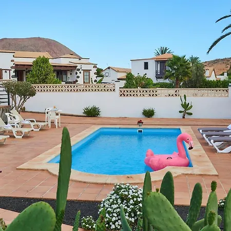 Spacious In La Oliva Vakantiehuis