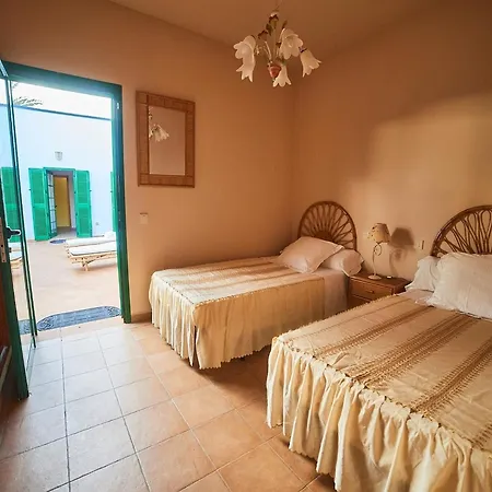 Spacious In La Oliva