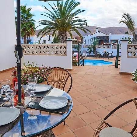 Spacious In La Oliva *