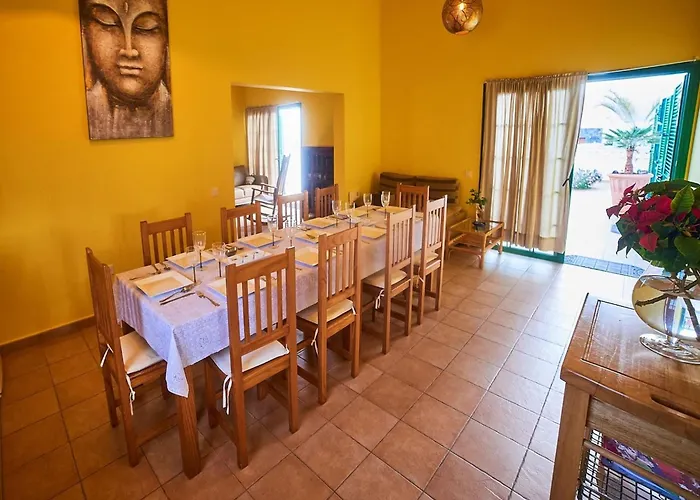 Spacious In * La Oliva